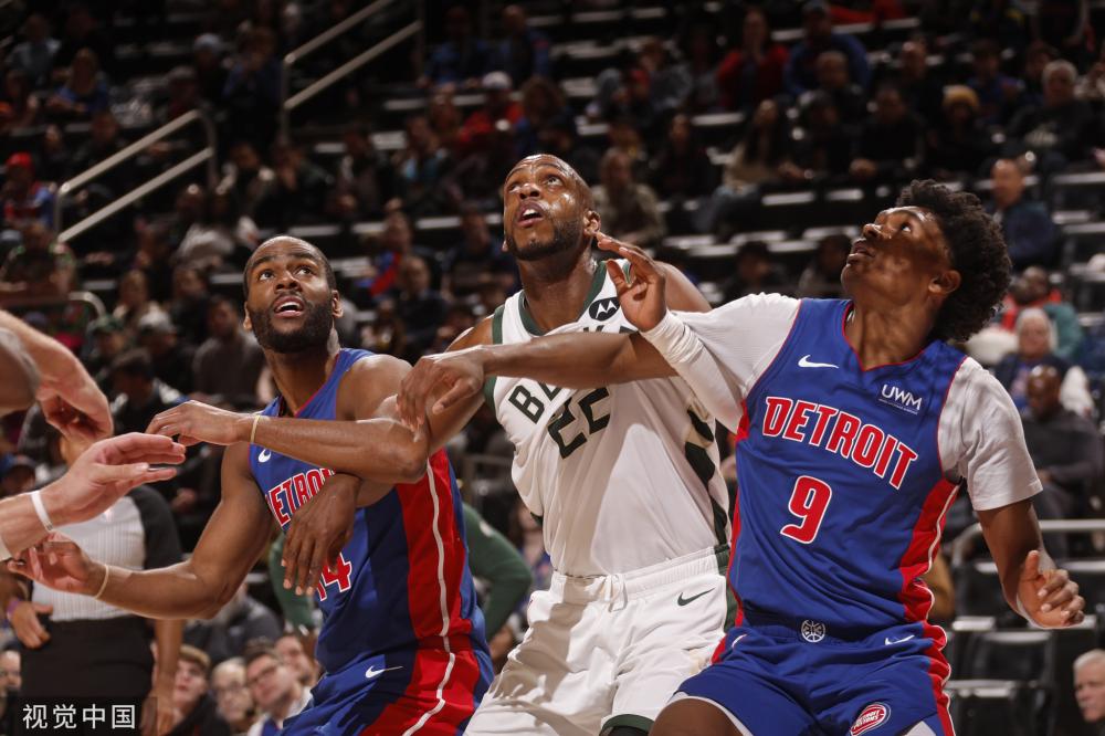 激烈的足球 激烈的足球